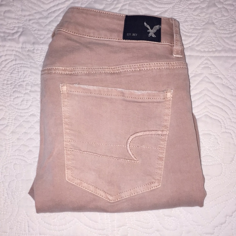American Eagle blush jeans